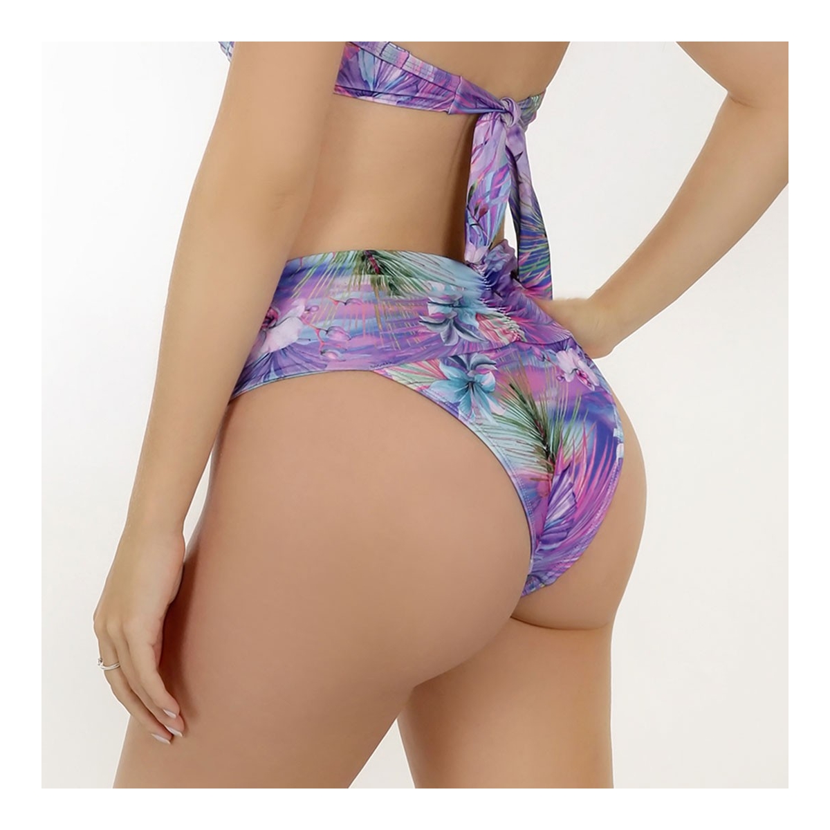 Tanga com Cós Transpassado
